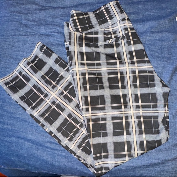 7th avenue Pants - Avenue Plaid Trousers in Black and White